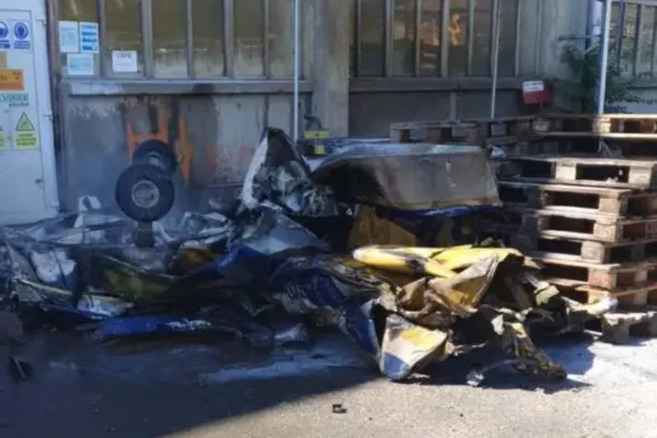 Doi oameni au murit într-un accident aviatic la Arad