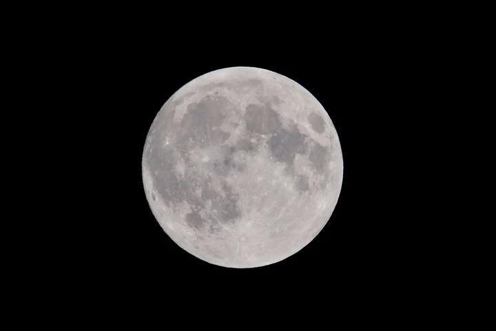 Cele mai ciudate superstiții legate de luna plină din lume