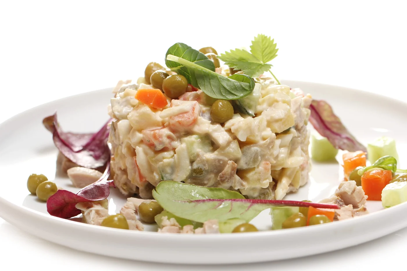 Salata de boef este apreciată de majoritatea românilor. FOTO: Freepick.com