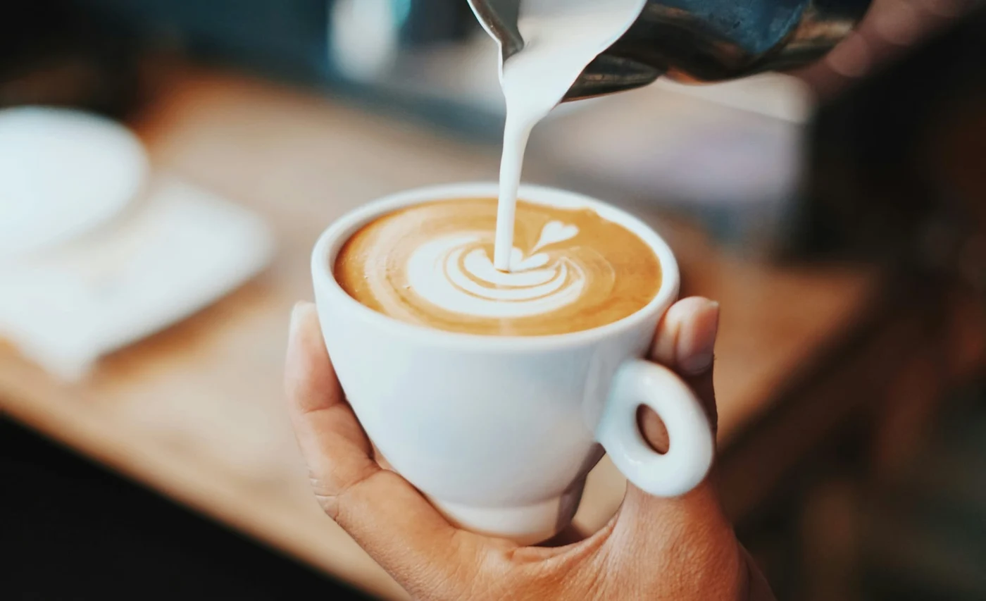 Cafeaua mărește pulsul inimii. Foto: Unsplash