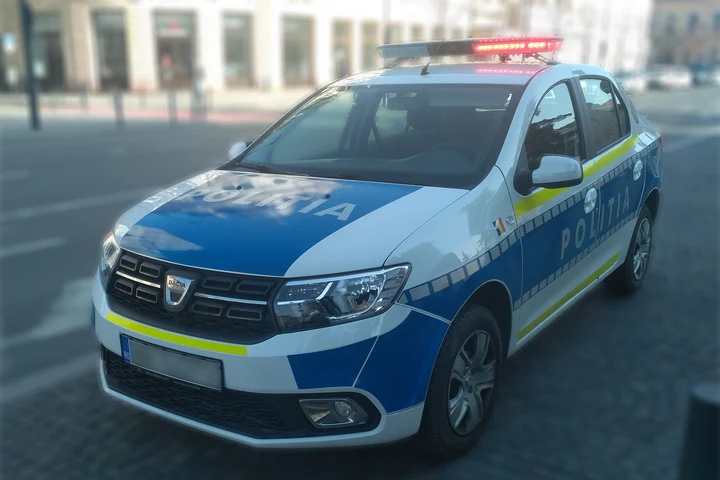 Ce i-au făcut polițiștii din Iași unui șofer care a avut curajul să-i claxoneze pentru că încurcau traficul?