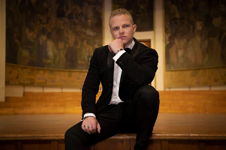 Ștefan von Korch aduce în 2025 o stagiune de gală: „Musical Extravaganza”, între arii celebre și magie