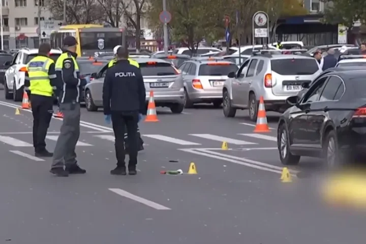 Tragedie pe Șoseaua Berceni: o mamă a murit pe trecerea de pietoni, fiica ei de un an este în stare gravă. Băiețelul de 10 ani își suna mama în timpul resuscitării