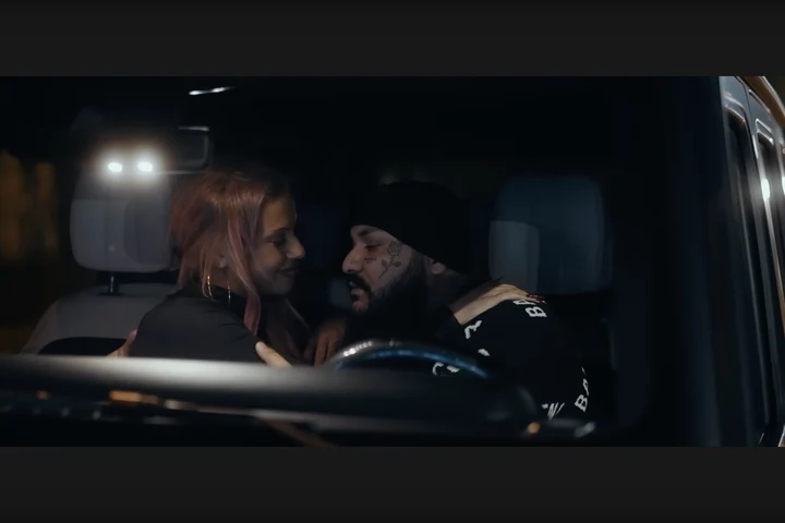 Dani Mocanu a lansat piesa ‘Minora’ cu o zi înainte de condamnarea la 4ani. Melodia are conținut scandalos și promovează relaţii cu minore