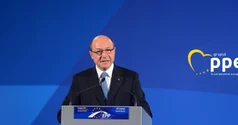 Băsescu avertizează asupra riscului unor atentate teroriste în România în contextul conflictului din Iran: „Poate ar fi bine ca fiecare dintre noi să se gândească unde se adăposteşte familia”