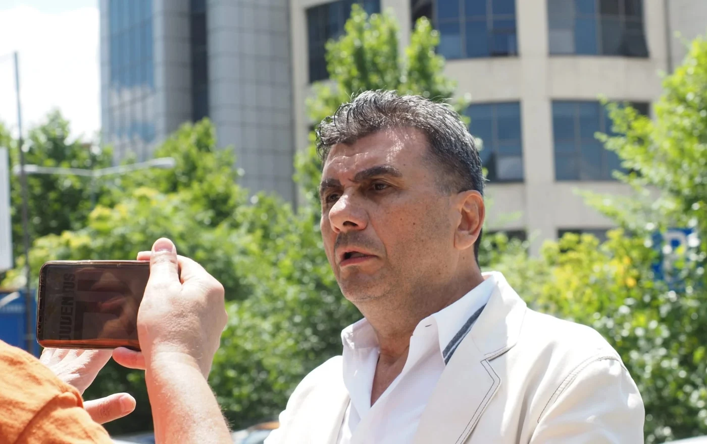 Maricel Păcuraru