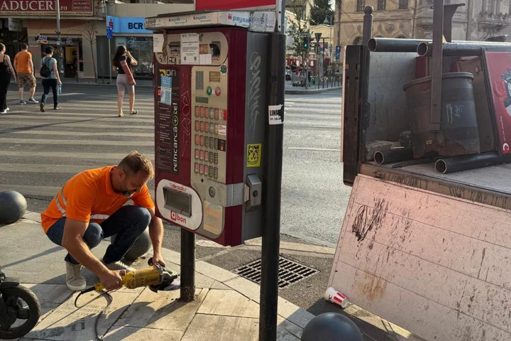 București: Infochioșcurile nefuncționale vor fi înlocuite cu puncte de plată STB