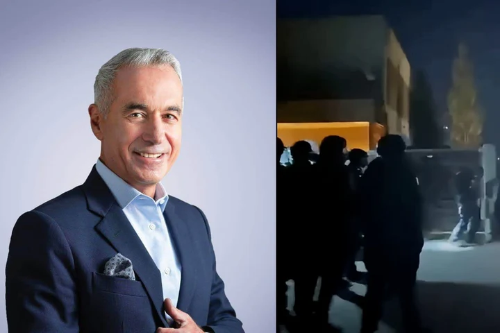 VIDEO | Momentul în care DIICOT a descins la vila lui Călin Georgescu din Mogoșoaia. Mascații au sărit gardul pentru a intra în curte