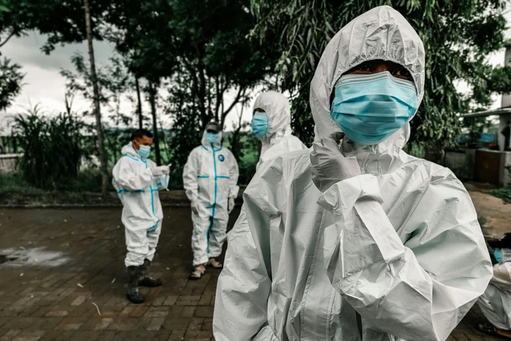 Virusul Ebola ar trebui să ne îngrijoreze?