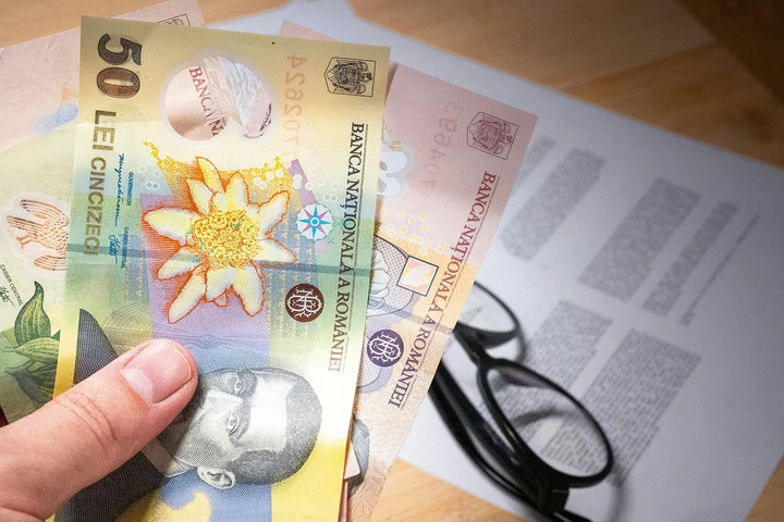 Românii nu vor să fie "solidari": Petiție online împotriva impozitării progresive și taxei de solidaritate