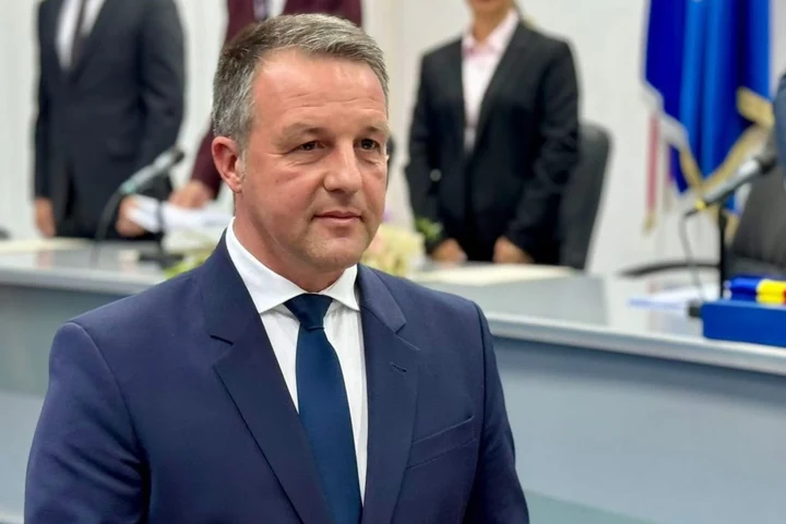 Strigătul disperat al unui primar după ce guvernul Bolojan a mărit taxele locale: „Este o bătaie de joc”