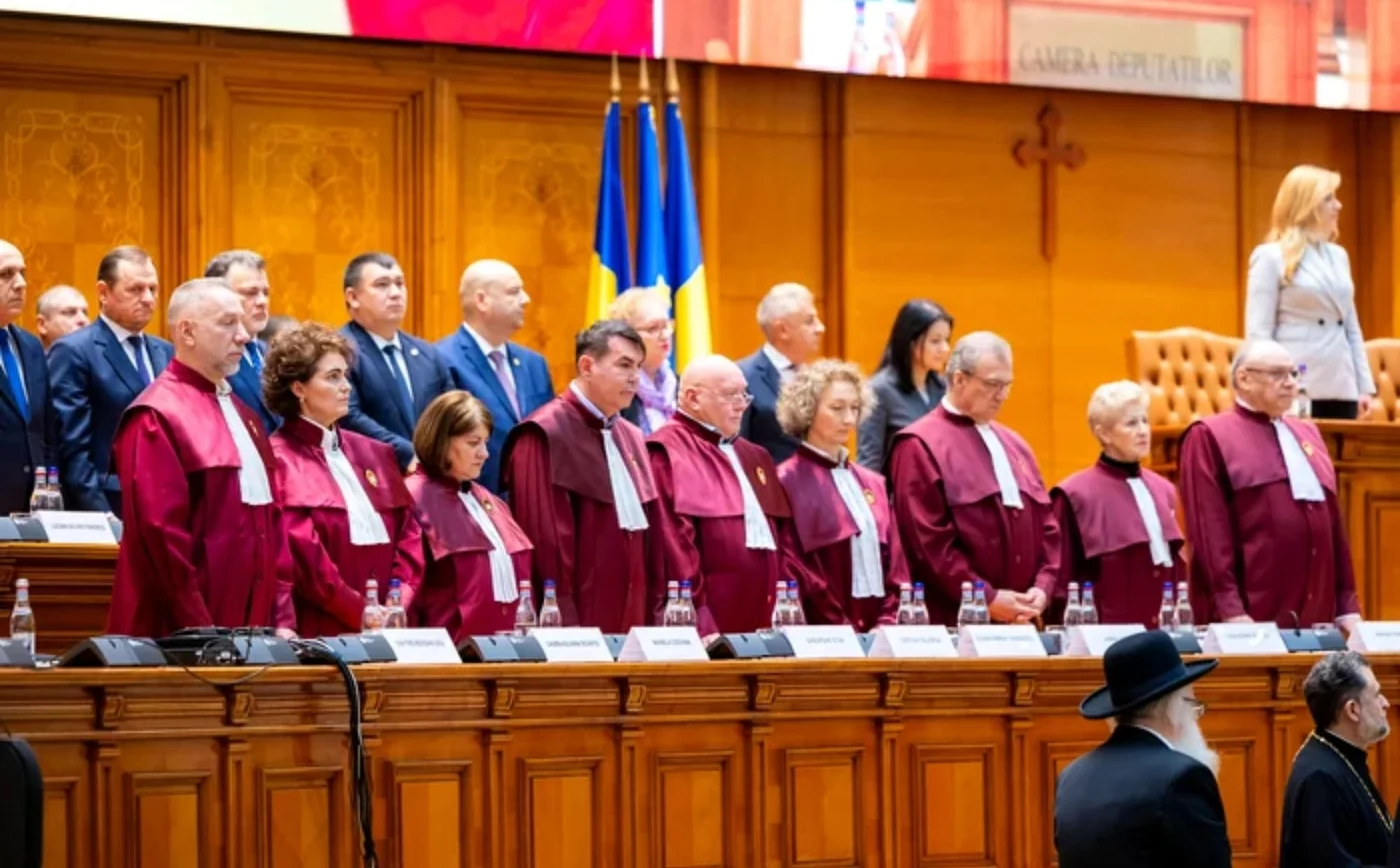 Magistrații CCR rămân cu pensii mari și cu perioada de pensionare intactă