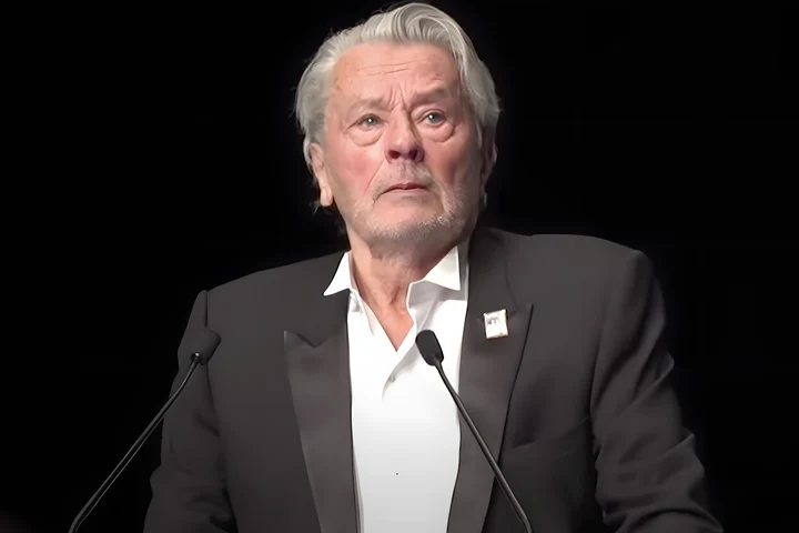 Alain Delon, legenda cinematografiei franceze, a murit la vârsta de 88 de ani