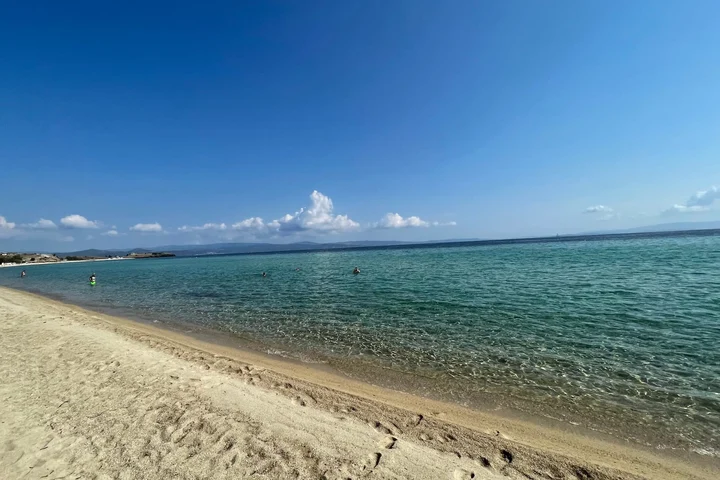 Ghidul stațiunilor din Grecia. Ce preferă românii pe litoralul grecesc?