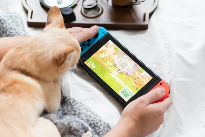 Nintendo vrea să lanseze o consolă Switch cu ecran OLED si tehnologie NVIDIA DLSS