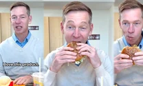 CEO-ul McDonald’s, ironizat online: "Nu știe nici măcar cum să țină un burger! Nu cred că mănâncă așa ceva"