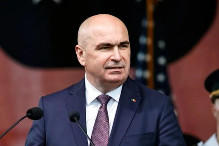 Bolojan, acuzat că a cerut bani de chirie. Guvernul susține că e o eroare