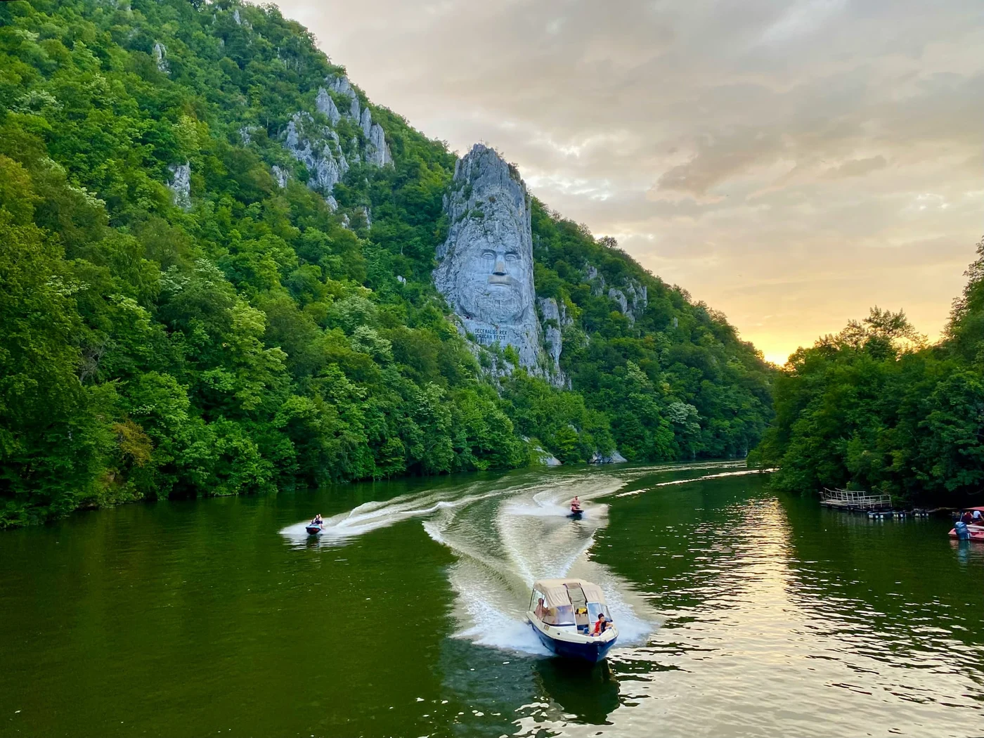 Photo by Marian Strinoiu / Unsplash