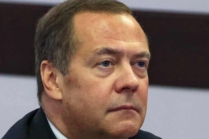Medvedev, atac violent și amenințător: „Europa trebuie să tremure ca niște animale proaste conduse la abator. Trebuie să simtă pe propria piele ce înseamnă pericolul războiului”