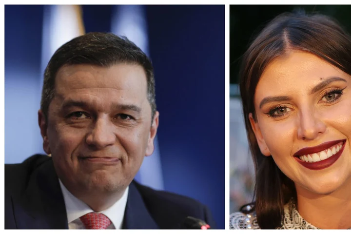 Roxana Ilie, „protejata” lui Sorin Grindeanu, bătută în piață, după ce a încercat să fure. Trecutul zgomotos al fotomodelului care lucrează pe bani grei la ANRE