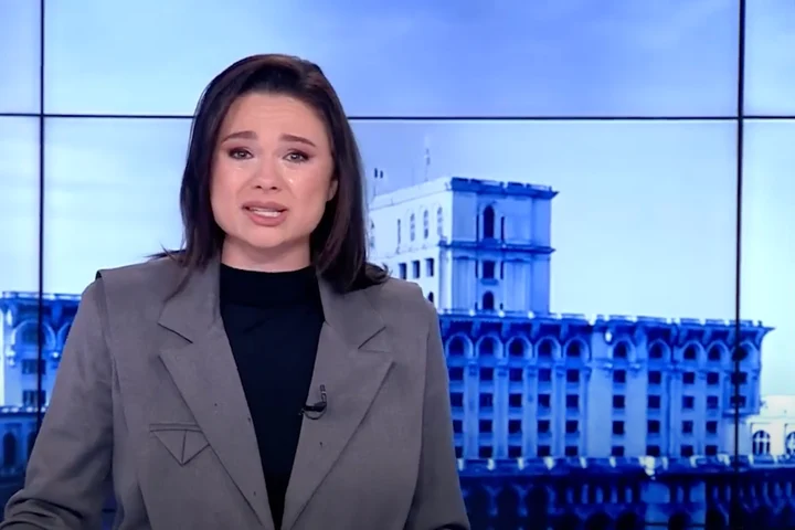 Ana Maria Păcuraru a început să plângă în direct, la TV: „M-a sunat tatăl meu, proprietarul trustului Realitatea, și mi-a spus că a făcut pușcărie degeaba, că a stat închis degeaba în spatele gratiilor”