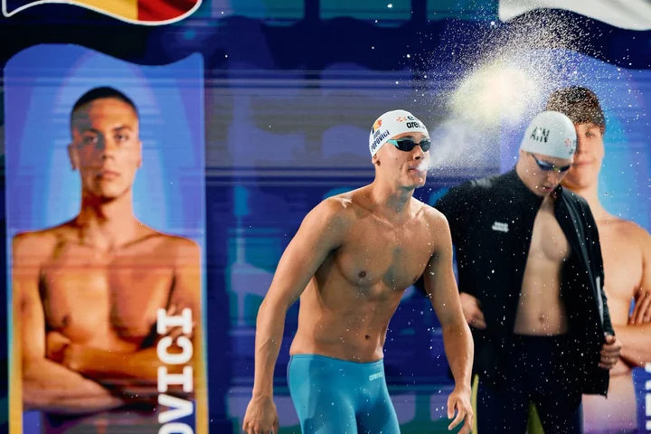 David Popovici scrie istorie la Paris! Al treilea aur european consecutiv la 100 m liber și un nou record al competiției