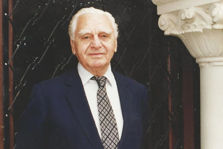 Nicolae Rațiu îl acuză pe George Simion de abuz de imagine: „Tatăl meu a fost exact opusul a ceea ce văd și aud la George Simion și la Călin Georgescu: discriminare, falsitate, minciună, interes personal”