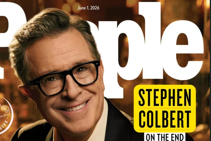 Stephen Colbert își ia adio de la „The Late Show” cu un episod final plin de vedete și glume despre Papă: „M-a anulat”