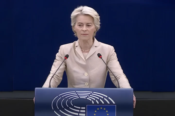 Ursula von der Leyen anulează angajamentele publice din cauza unei pneumonii severe