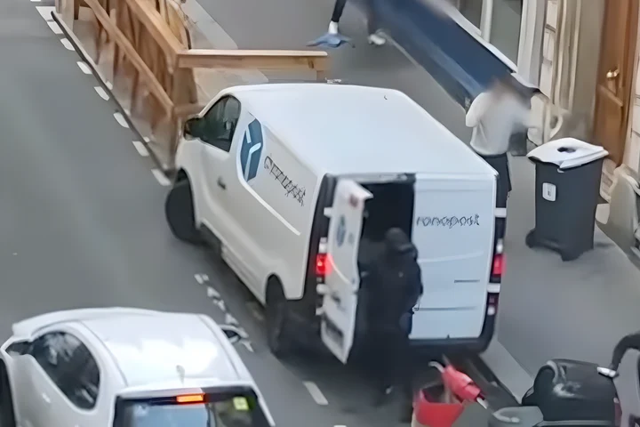 Tentativă de răpire în Paris, vizând familia unui important director din domeniul criptomonedelor — VIDEO