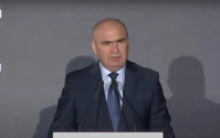 Bolojan și-a început mandatul de premier certând voalat USR-ul: „Urmează demolarea privilegiilor. Guvernul va fi de sacrificiu” VIDEO