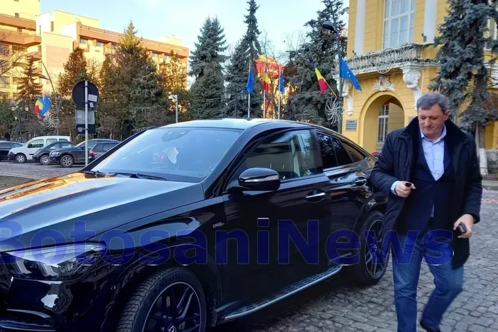 Afacerile se fac în familie. Fostul primar condamnat penal Verginel Gireadă îi transferă fiicei controlul primăriei Mihai Eminescu, cu susținere PSD