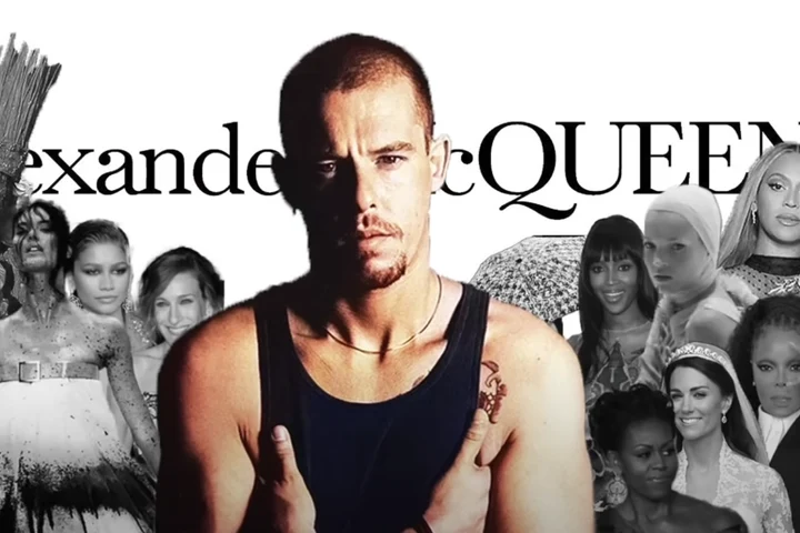 Alexander McQueen, huliganul modei britanice și sinuciderea de pe 11 februarie. Ce au descoperit anchetatorii la locul morții