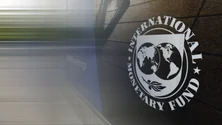 FMI recomandă României impozit pe venit de până la 25%, TVA de 21%, dividende la 10%, prag micșorat pentru microîntreprinderi și accize mai mari la alcool, tutun, combustibil