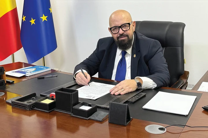 Cum a fost prins Piedone în interceptările DNA. Stenogramele care l-au distrus profesional: „Și doi, spune la recepție să-mi pregătească trei camere pe un etaj”