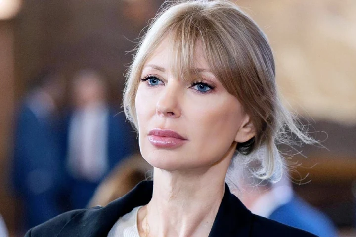 Demisie în PSD după controversa moțiunii cu AUR. Senatoarea Victoria Stoiciu își anunță plecarea din partid