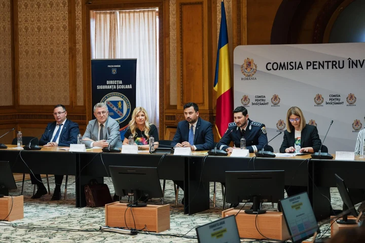 Ghiduri anti-bullying lansate oficial la Palatul Parlamentului