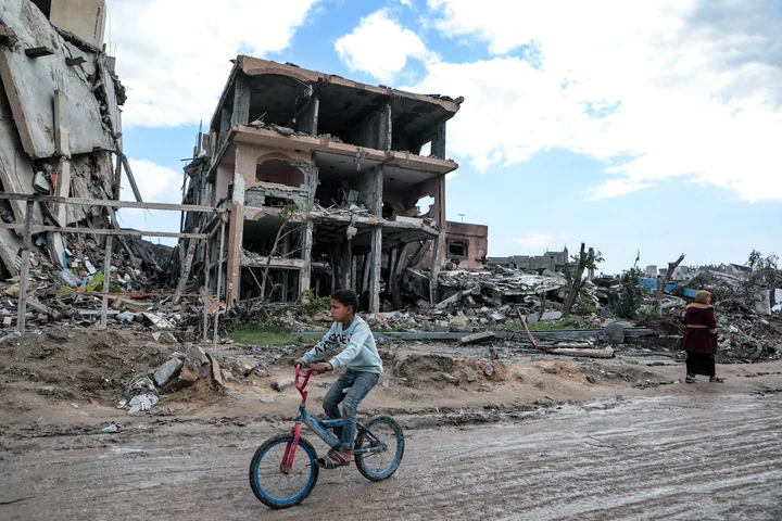 O zi din viața unei familii înfometate din Gaza