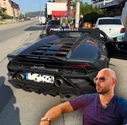 Cu ce viteză a fost prins Andrew Tate la volan în Vâlcea? A fost amendat și i s-a suspendat permisul de conducere!