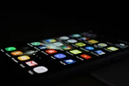 Android începe să arate tot mai mult ca iPhone-ul. Influența Apple schimbă radical piața smartphone-urilor