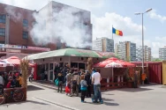 Un oraș din România, în topul destinațiilor culinare ale Europei: Piața care găzduiește cele mai gustoase rulouri de carne prăjite la foc deschis, conform National Geographic
