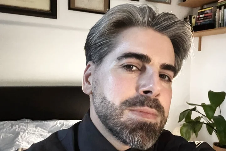 Maurice Munteanu dezvăluie situația reală din bibliotecile din România: biblioteci goale, salarii plătite, nimeni nu lucrează