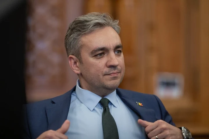 Șeful ANRE încasează unul dintre cele mai mari salarii de la stat. Ironia face că s-a speriat de factura la curent