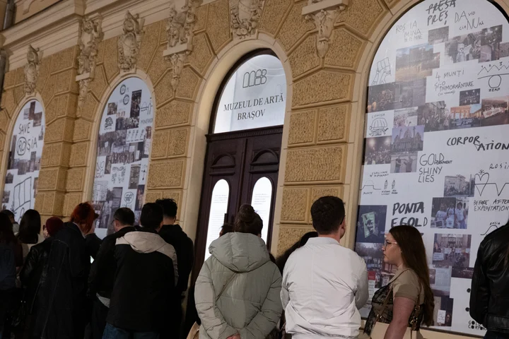 Brașovenii și turiștii au stat la coadă pentru Noaptea Muzeelor 2026