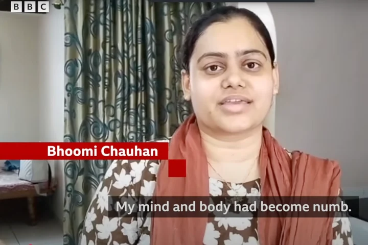 Cele 10 minute salvatoare. Cum a reușit o studentă să scape cu viață din zborul morții din India. Au murit 279 de persoane VIDEO