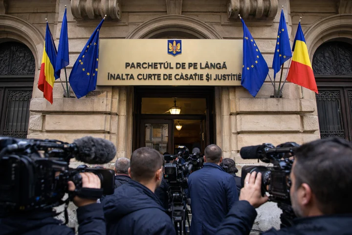 Startul competiției pentru șefia marilor parchete. Florența și Voineag vizează funcții de adjuncți. Cine sunt oamenii care vor să ajungă în fruntea instituțiilor