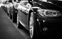 Românii se grăbesc să-și reînnoiască rovinieta și RCA-ul de frica creșterilor prețurilor de la 1 iulie 2025