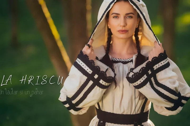 Paula Hriscu a interzis Realitatea TV să mai difuzeze piesa „Românie, mândru plai” și respinge orice asociere politică