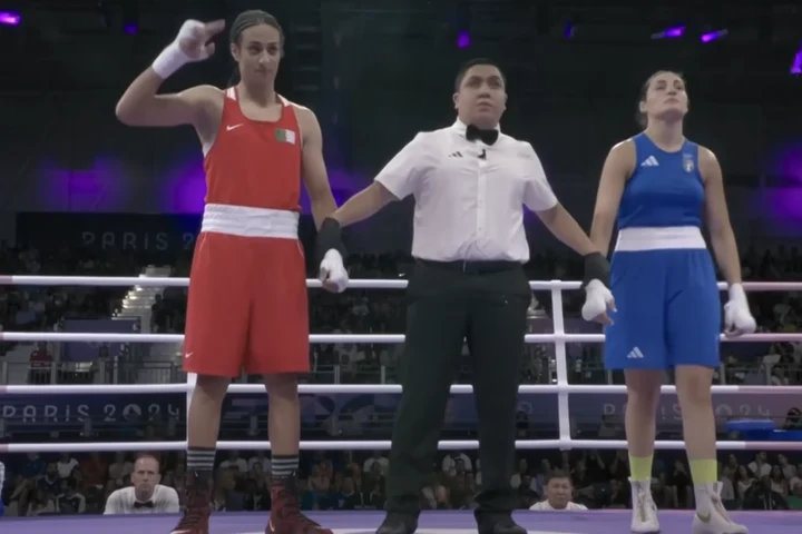 Sportiva Imane Khelif, cu cromozomi masculini XY, a învins-o pe italianca Angela Carini în câteva secunde la JO 2024 - VIDEO