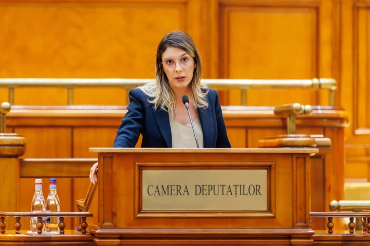 Diana Buzoianu, acuzații dure la adresa Romsilva. Mașinile instituției, puse la dispoziția sindicaliștilor pentru proteste